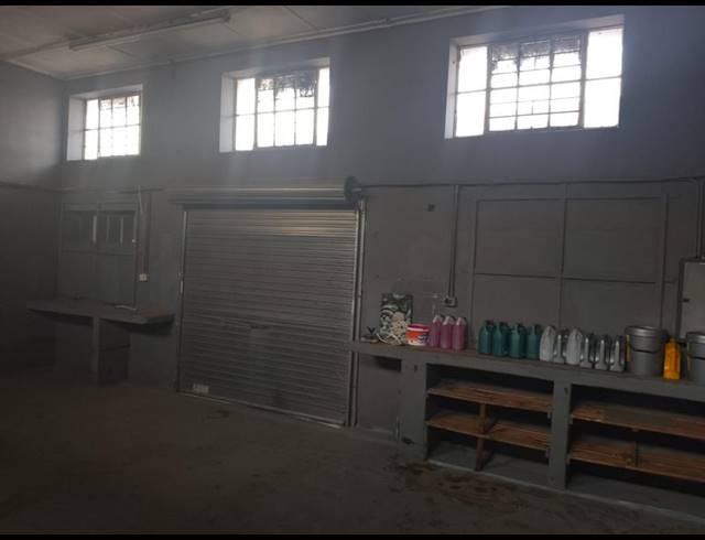 INDUSTRIAL PROPERTY TO RENT IN DUNCANVILLE